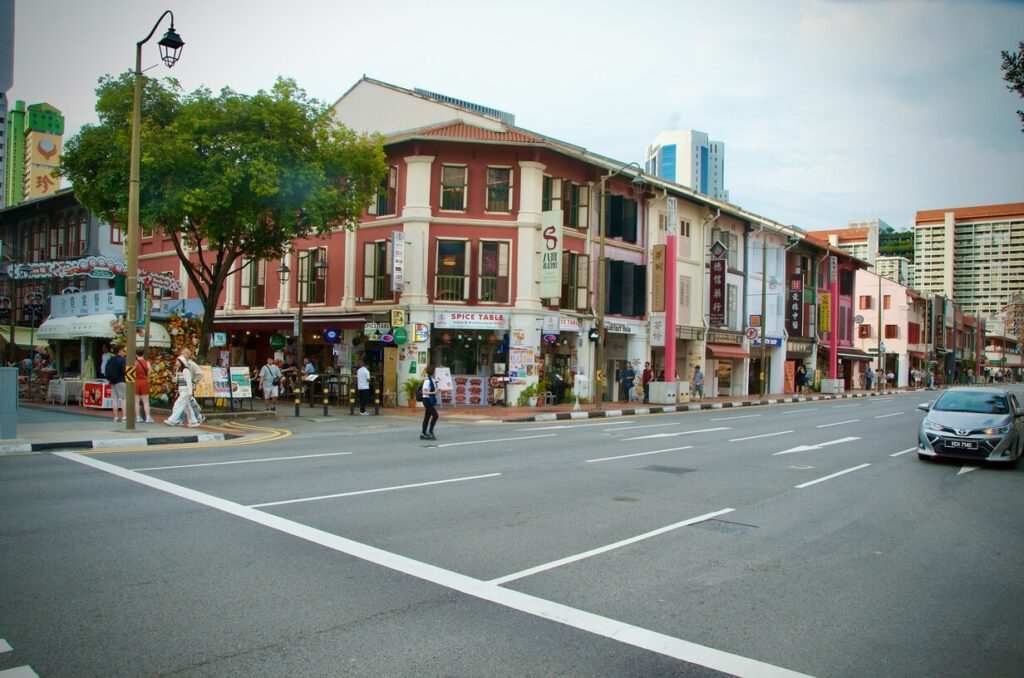 Singapore Heritage Districts : Colonial-era town plan dividing communities into cultural enclaves