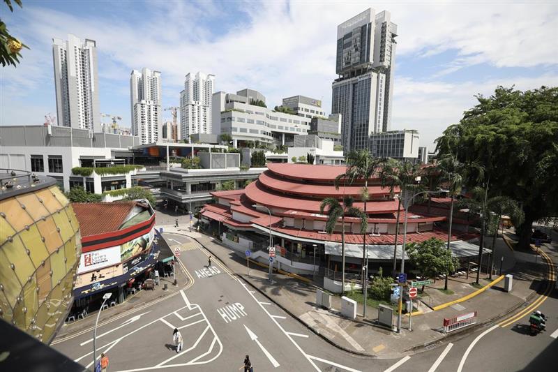 Singapore Neighbourhood : Holland Village street view with vibrant cafes and eclectic shops