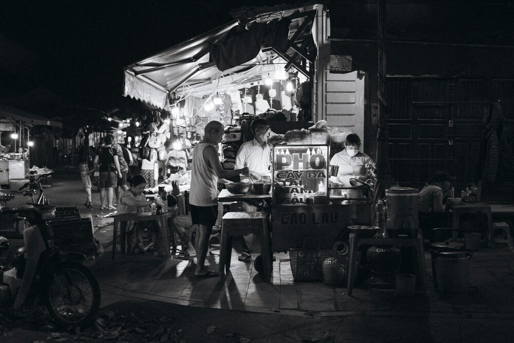 Neighbourhood Pulse SG : Old entrepreneurs revitalising their neighbourhood’s food scene.